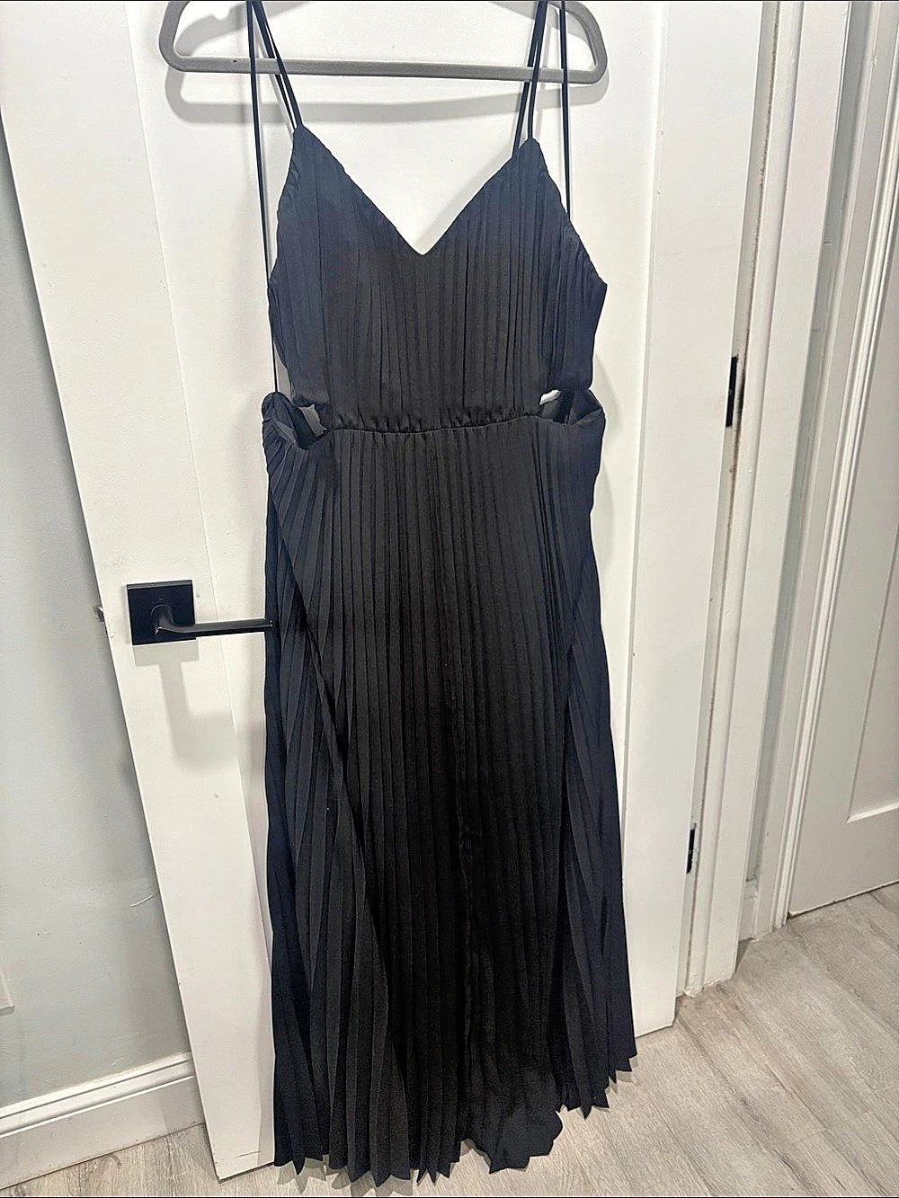 Express dress Got the Glam Black Pleated Cutout Maxi Dress